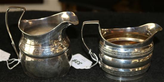 2 x Georgian silver cream jugs(-)